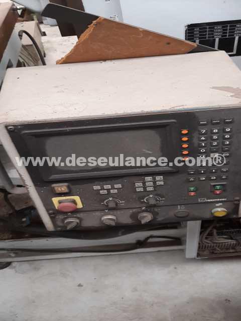 14/22011 - FRESADORA UNIVERSAL M/CME SAL MOD. FU 2CC,