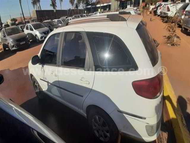 12/23184 - FIAT PALIO WEEKEND ATTRACTIVE 1.4, 86CV, ANO 17/17, FLEX,