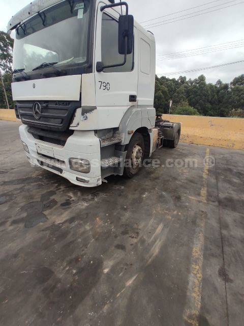 118/24103 - CAMINHÃO M. BENZ MOD. AXOR 2035 S, ANO 07/07. (RV 627).