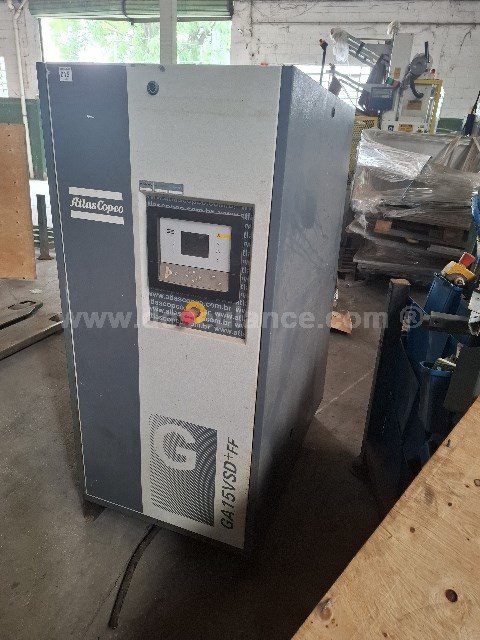 15/24143 - COMPRESSOR DE AR M/ATLAS COPCO GA 15 VSD + FF, 