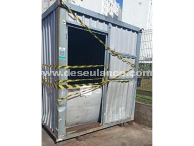 10/25131 - CONTAINER, MED. 6,00X2,30X2,40.