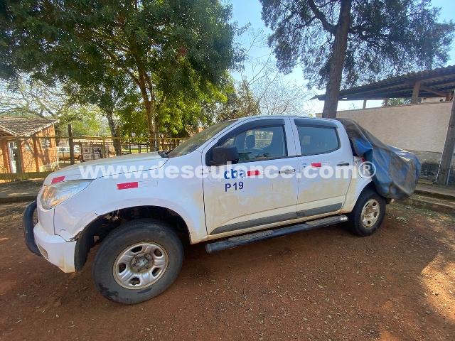 200/25137 - CAMINHONETE CHEV. S-10, DIESEL, CD, ANO 14/15. (RV 947)