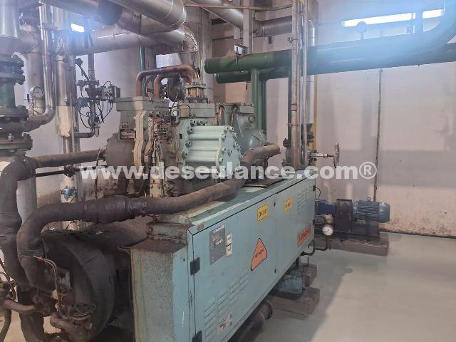12/25138 - RESFRIADOR DE LIQUIDOS (CHILLER) M/HITACHI. (ADM00003871)