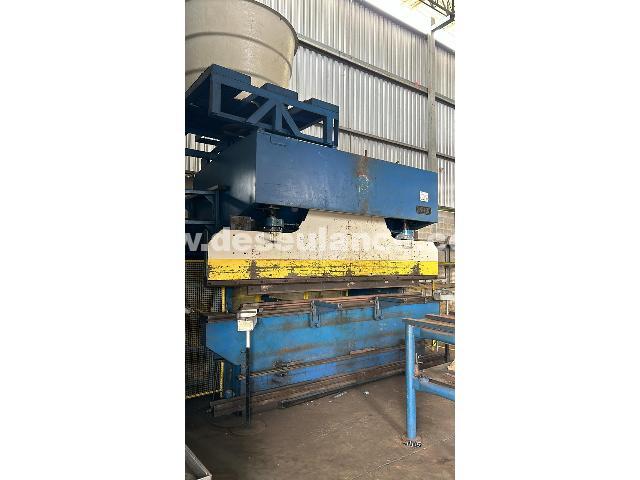 11/26020 - DOBRADEIRA M/RIO NEGRO, 4.000 X 280 TONS. 