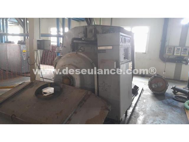 310/26047 - COMPRESSOR M/ATLAS COPCO DE GRANDE PORTE (RV 1120). 