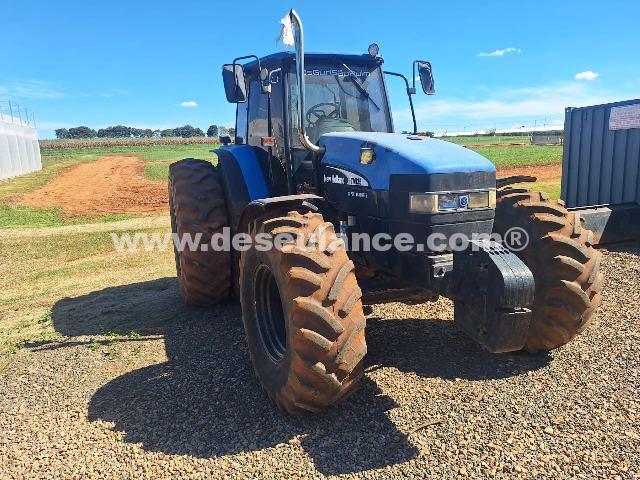 07/26054 - TRATOR NEW HOLLAND TM 135, ANO 02, DUPLADO C/PILOTO AUTOM.