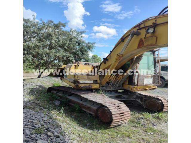 41/26079 - ESCAVADEIRA CATERPILLAR MOD. CAT 320B. (ID 8591/8616).