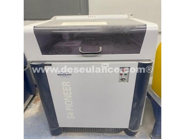 44/26117 - ESPECTRÔMETRO DE FLUORESCÊNCIA RAIO-X M/BRUKER (ID 8604)